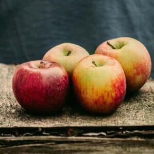 Tee mit Apfel
